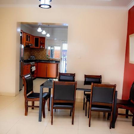 Fleur Guest House Kigali Exterior photo