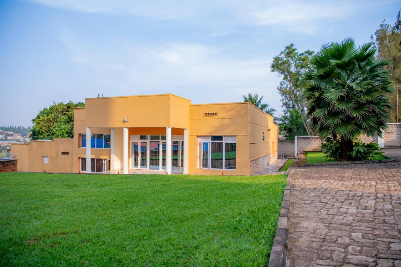 Fleur Guest House Kigali Exterior photo