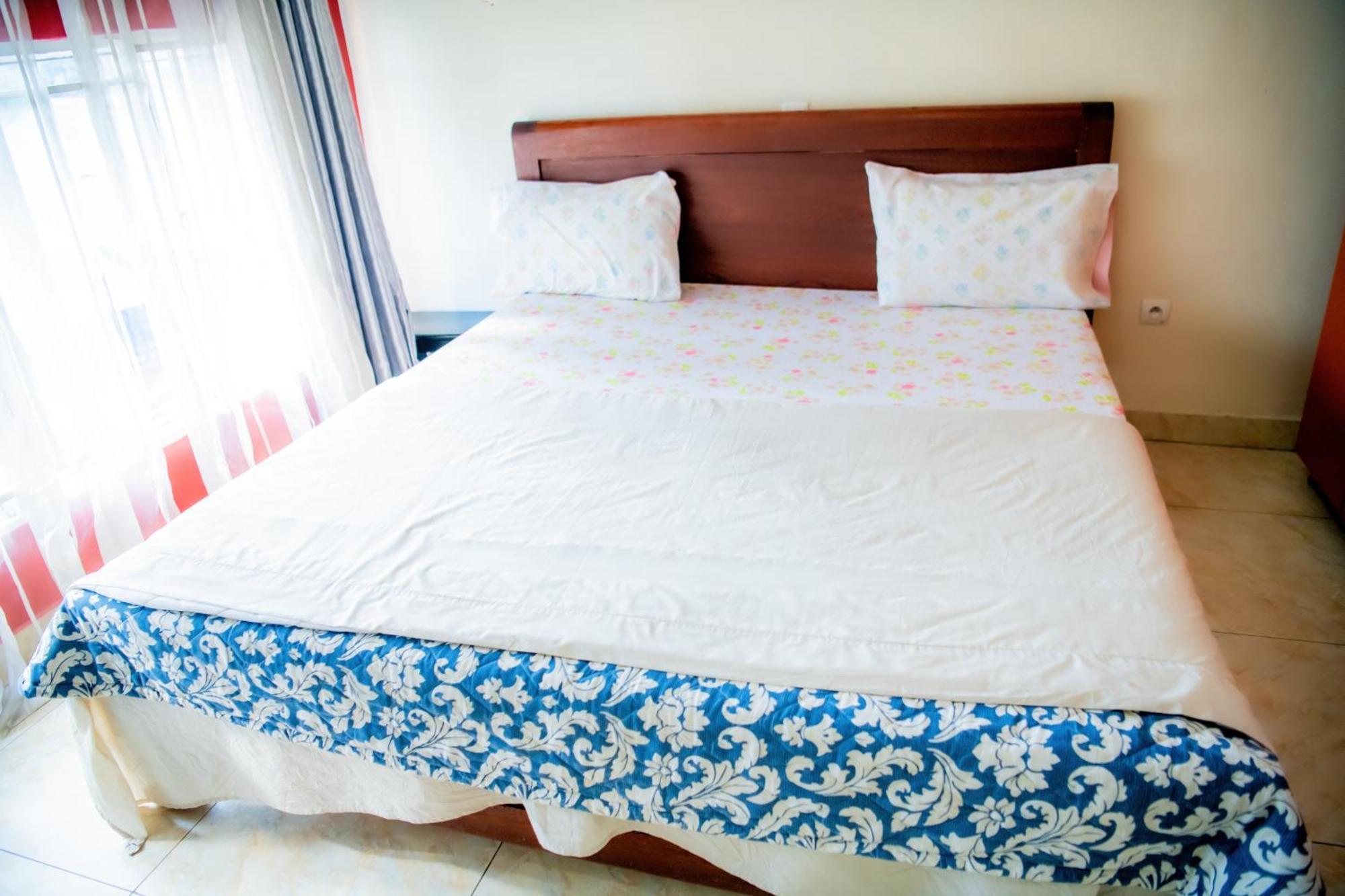 Fleur Guest House Kigali Exterior photo