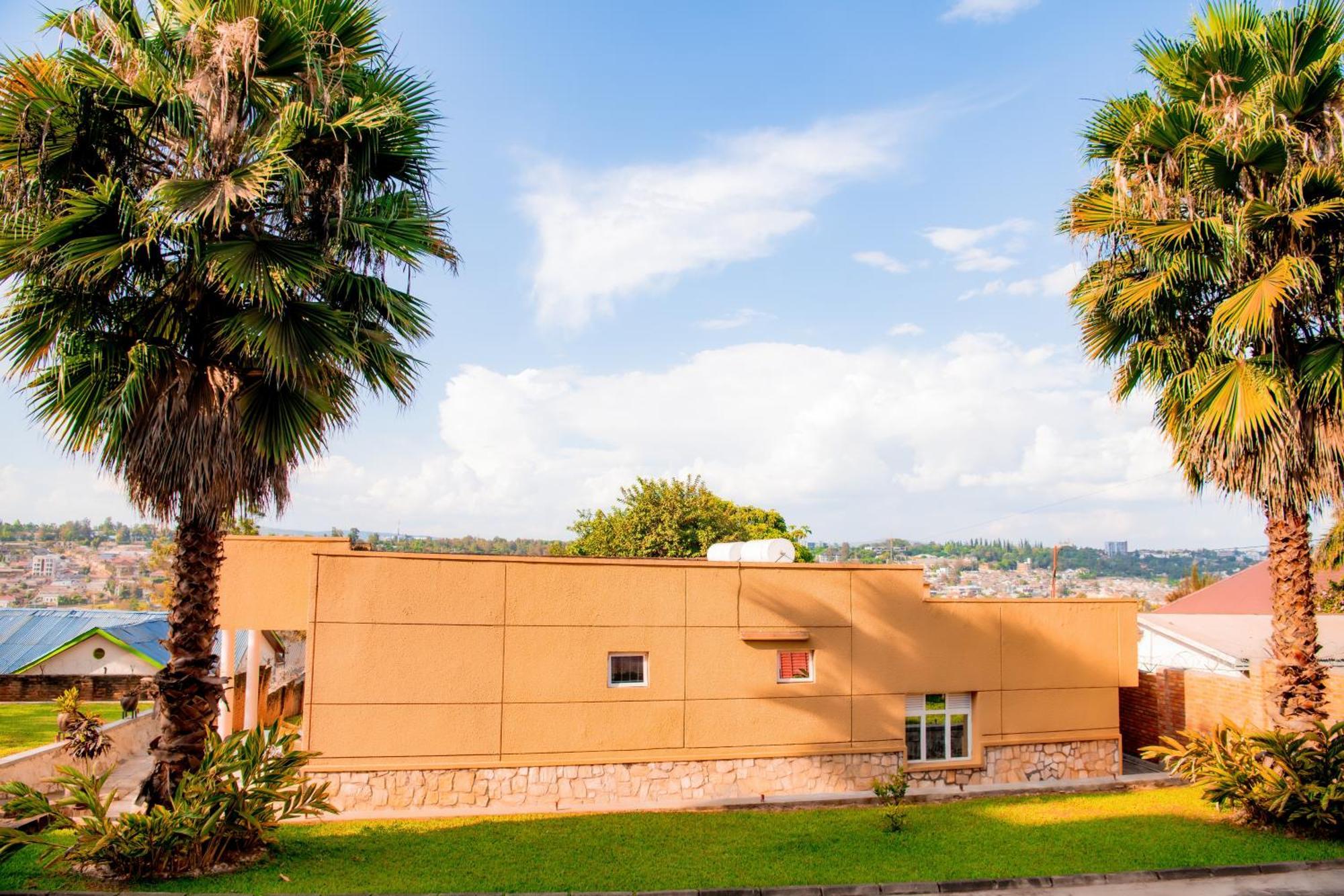 Fleur Guest House Kigali Exterior photo