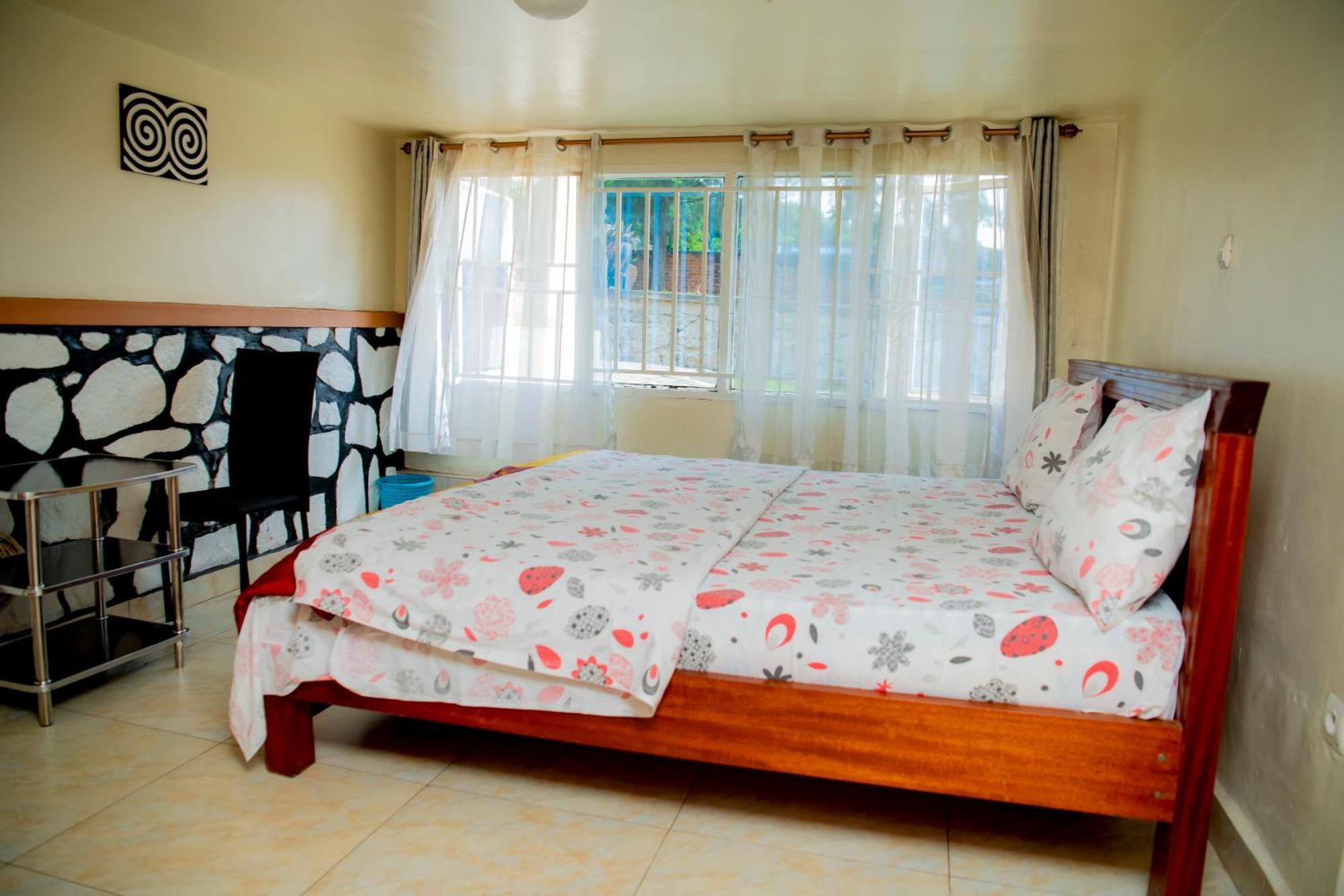 Fleur Guest House Kigali Exterior photo
